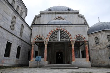 Türkiye Sultanahmet 'te yer alan Murat 3 mezarı 1599 yılında inşa edildi..