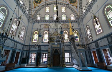 İstanbul, Türkiye 'de yer alan Ayazma Camii 1760 yılında inşa edildi..