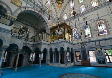 İstanbul, Türkiye 'de yer alan Ayazma Camii 1760 yılında inşa edildi..