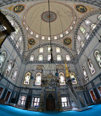 1760 yılında Uskudar, İstanbul, Türkiye 'de kurulan Ayazma Camii inşa edildi..