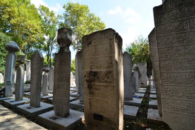 Burmali Mescidi, İstanbul 'un Vefa ilçesine bağlı bir camidir. 1540 yılında inşa edilmiş..