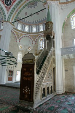 İstanbul, Türkiye 'de yer alan Cerrah Mehmet Paşa Cami ve Mezarı 16. yüzyılda Mimar Sinan tarafından inşa edildi..