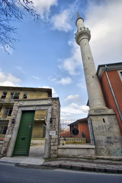 Mesquita Bezmi Alem Valide Sultan Localizada Distrito Fatih Istambul Foi — Fotografia de Stock