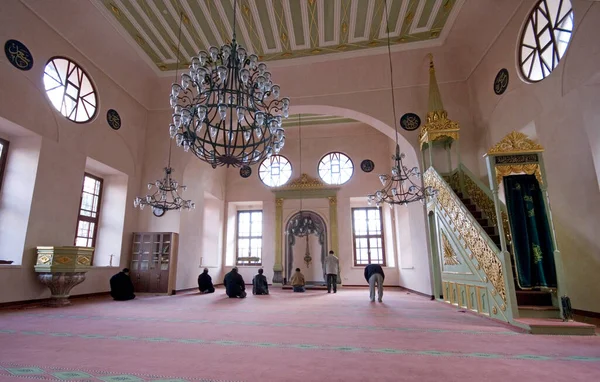 Mezquita Bezmi Alem Valide Sultan Ubicada Distrito Fatih Estambul Fue — Foto de Stock