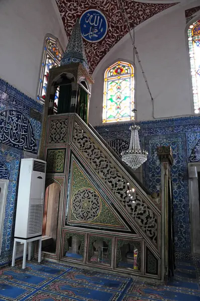 Мечеть Комплекс Чинили Расположенный Ускударе Турция Построен Мимаром Синаном Xvi — стоковое фото