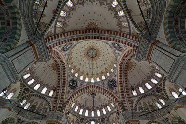 İstanbul, Türkiye 'deki Fatih Camii 1771 yılında inşa edildi..