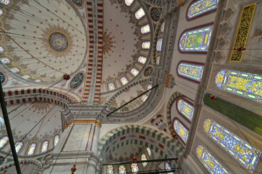 İstanbul, Türkiye 'deki Fatih Camii 1771 yılında inşa edildi..