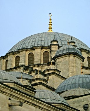 İstanbul, Türkiye 'deki Fatih Camii 1771 yılında inşa edildi..