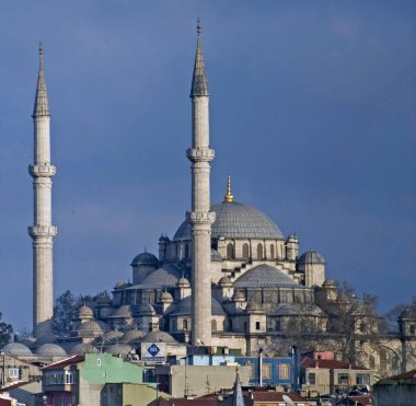 İstanbul, Türkiye 'deki Fatih Camii 1771 yılında inşa edildi..