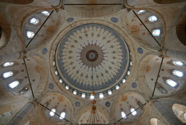 Мечеть Эюп Султан Расположенная Стамбуле Турция Построена Веке Здание Разрушенное — стоковое фото