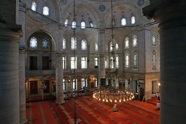 Мечеть Эюп Султан Расположенная Стамбуле Турция Построена Веке Здание Разрушенное — стоковое фото