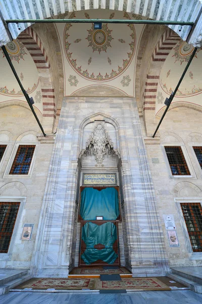 Fatih Moskén Som Ligger Istanbul Turkiet Byggdes 1771 — Stockfoto