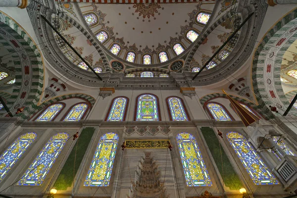 Τζαμί Φατίχ Που Βρίσκεται Στην Κωνσταντινούπολη Της Τουρκίας Χτίστηκε 1771 — Φωτογραφία Αρχείου