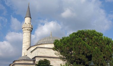 Sultanahmet, Türkiye 'de yer alan Firuz Ağa Camii 1491 yılında inşa edildi..