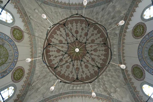 Meczet Firuz Aga Został Zbudowany 1491 Roku Miejscowości Sultanahmet Turcji — Zdjęcie stockowe