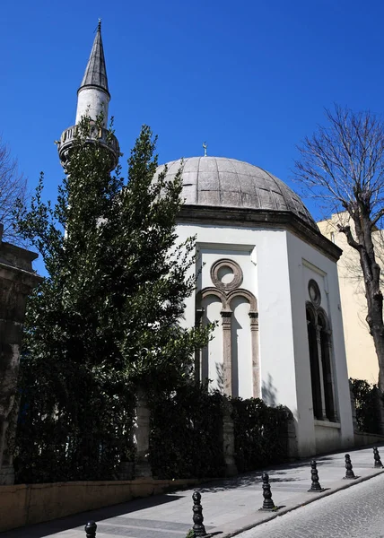 Fuat Pasha Moskén Och Graven Som Ligger Sultanahmet Turkiet Byggdes — Stockfoto