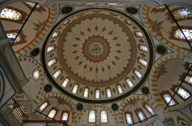 Beylerbeyi, Türkiye 'de yer alan Hamidi Evvel Camii 1778 yılında inşa edilmiştir..