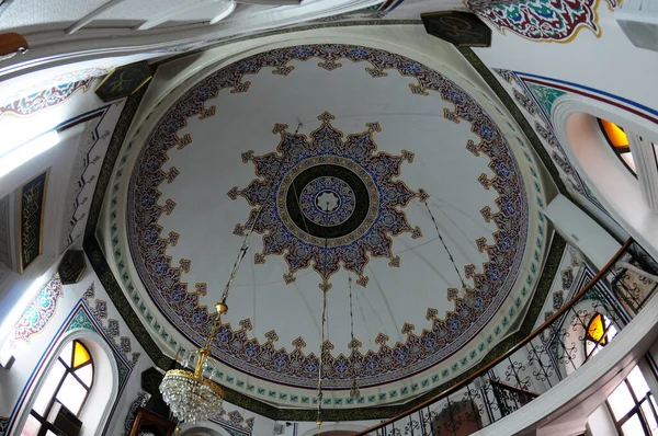 Мечеть Haci Kucuk Расположенная Стамбуле Построена Xix Веке — стоковое фото