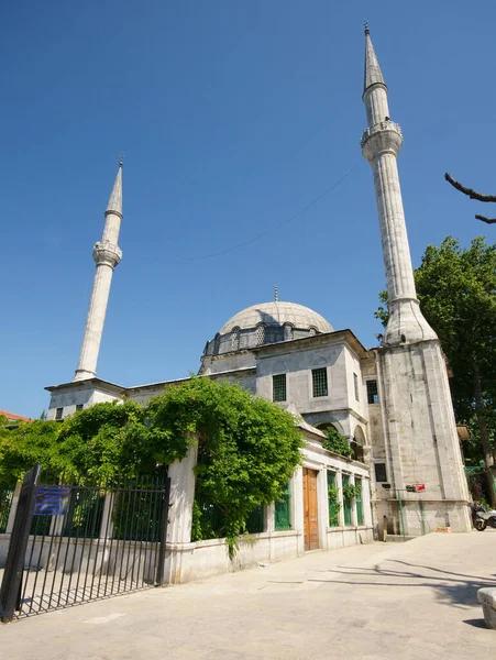 Meczet Hamidi Evvel Został Zbudowany 1778 Roku Beylerbeyi Turcji — Zdjęcie stockowe