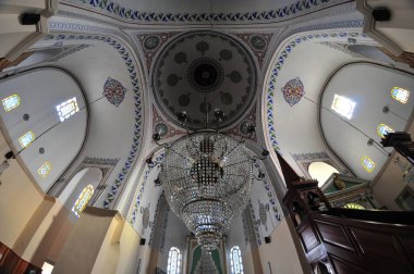 İstanbul hindisi. 21 Nisan. 2008 yılı. Türkiye 'nin Balat bölgesinde yer alan bir Bizans Kilisesi olan Hazrat Cabir Camii, 1490 yılında Osmanlılar tarafından camiye dönüştürüldü..