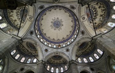 İstanbul hindisi. 30 Temmuz 2017. Hekimoğlu Ali Paşa Camii İstanbul, Türkiye 'de büyük bir kompleks. 1734-1735 yılları arasında inşa edilmiş..