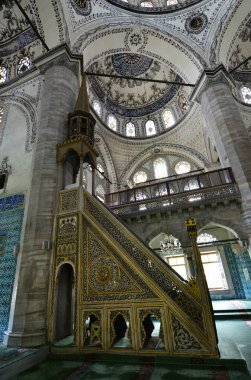 İstanbul hindisi. 30 Temmuz 2017. Hekimoğlu Ali Paşa Camii İstanbul, Türkiye 'de büyük bir kompleks. 1734-1735 yılları arasında inşa edilmiş..