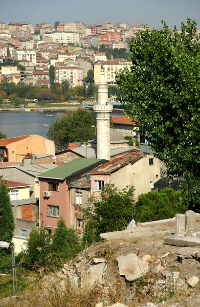 イスタンブールトルコ 4月21日 2008年 トルコのバラト地方に位置するビザンツ時代の教会であるハスラト カビール モスクは 1490年にオスマン帝国によってモスクに改装された — ストック写真