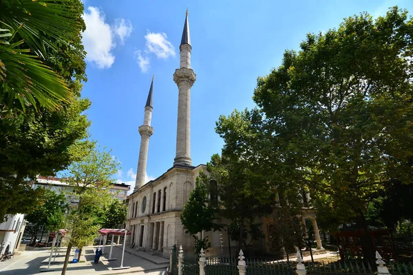Hirka Serif Moskén Istanbul Turkiet Byggdes 1851 Mohammeds Kofta Hittar — Stockfoto