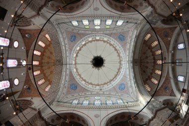 Sultan II. Beyazit Camii ve Kompleksi, İstanbul, Türkiye 'de 1506 yılında inşa edildi..