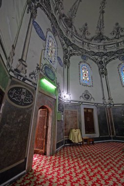 İstanbul, Türkiye 'de bulunan Sultan II. Beyazit Mezarı, 1514 yılında inşa edildi..
