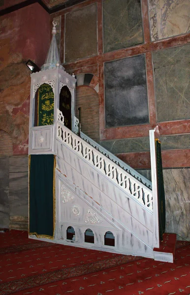 이스탄불에 위치한 칼렌데하네 모스크는 로마인 성당으로 세기에 모스크로 개조되었다 프레스코를 — 스톡 사진
