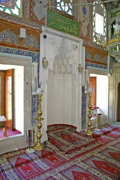 Τζαμί Καπτάν Πασά Που Βρίσκεται Στην Κωνσταντινούπολη Της Τουρκίας Χτίστηκε — Φωτογραφία Αρχείου
