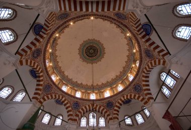 İstanbul, Türkiye 'de yer alan Mehmet Ağa Camii 16. yüzyılda Mimar Sinan tarafından inşa edildi..