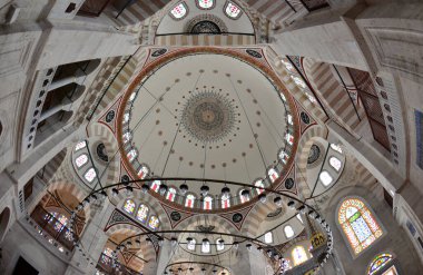 İstanbul, Türkiye 'de yer alan Mesih Ali Paşa Camii 16. yüzyılda Mimar Sinan tarafından inşa edilmiştir..