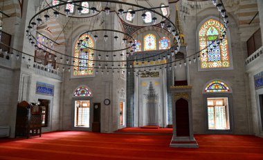 İstanbul, Türkiye 'de yer alan Mesih Ali Paşa Camii 16. yüzyılda Mimar Sinan tarafından inşa edilmiştir..
