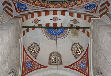 İstanbul, Türkiye 'de yer alan Mesih Ali Paşa Camii 16. yüzyılda Mimar Sinan tarafından inşa edilmiştir..