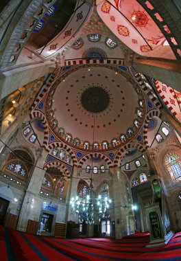 İstanbul, Türkiye 'de yer alan Mesih Ali Paşa Camii 16. yüzyılda Mimar Sinan tarafından inşa edilmiştir..