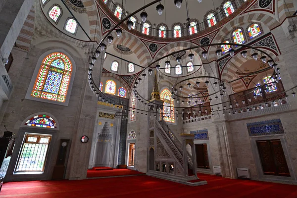 이스탄불에 메시아 사원은 미마르 세기에 것이다 — 스톡 사진