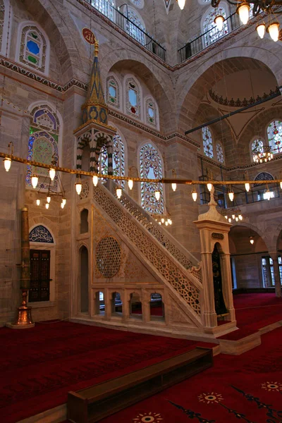トルコのEdirnekapi地区に位置するMihrimah Sultan Mosque Complexは 16世紀にミマル シンアンによって建設されました — ストック写真
