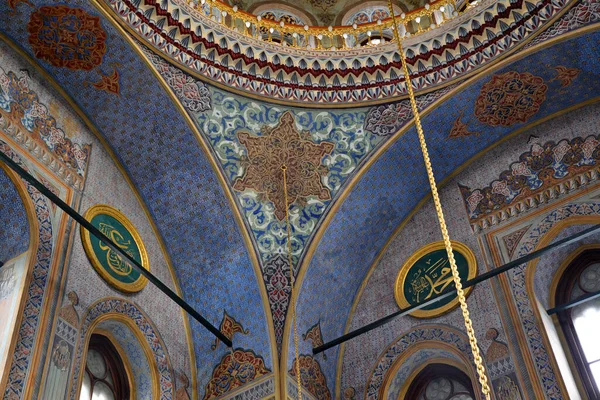 Мечеть Пертевниял Валиде Султан Построена 1871 Году Стамбуле Турция — стоковое фото
