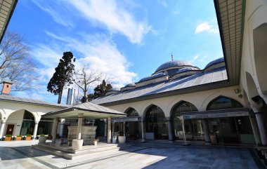 İstanbul, Türkiye 'de yer alan Sinan Paşa Camii 16. yüzyılda Mimar Sinan tarafından inşa edilmiştir..
