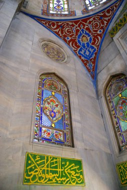 İstanbul, Türkiye 'de yer alan Sokollu Mehmet Paşa Camii 16. yüzyılda Mimar Sinan tarafından inşa edildi..