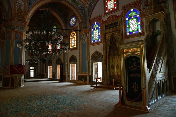 トルコのイスタンブールに位置するSinan Pasha Mosqueは 16世紀にMimar Sinanによって建てられました — ストック写真