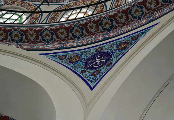Мечеть Сокольлу Мехмет Паша Расположенная Стамбуле Построена Xvi Веке Мимаром — стоковое фото