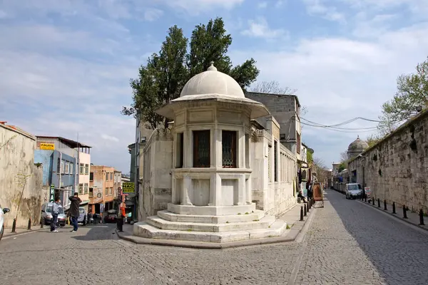 Túmulo Famoso Designer Turco Mimar Sinan Está Localizado Perto Mesquita — Fotografia de Stock