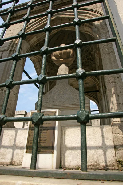 Híres Török Tervező Mimar Sinan Sírja Isztambuli Szulejmán Mecset Közelében — Stock Fotó