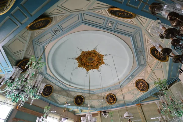 Yahya Efendi Cami ve Türkiye 'nin İstanbul kentindeki Mezar 16. yüzyılda inşa edildi..