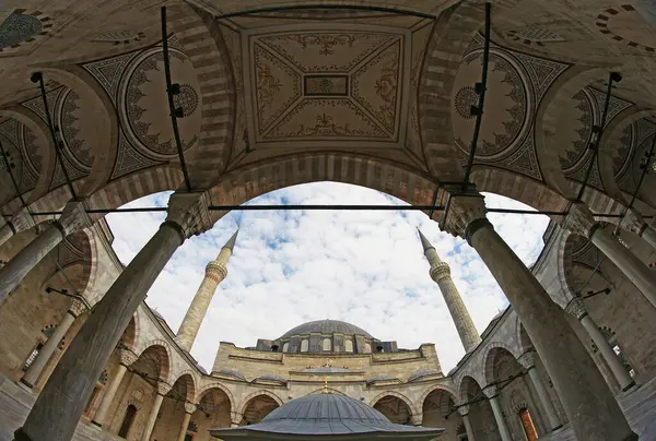 Yavuz Sultan Selim Mosque Located Istanbul Turkey Built 1522 — Stock Fotó