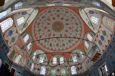 İstanbul, Türkiye 'de bulunan Hatice Turhan Sultan Mezarı 1663 yılında inşa edildi..