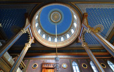 İstanbul, Türkiye 'de yer alan Yıldız Hamidiye Camii 1885 yılında inşa edildi. İstanbul 'un en güzel camilerinden biri..